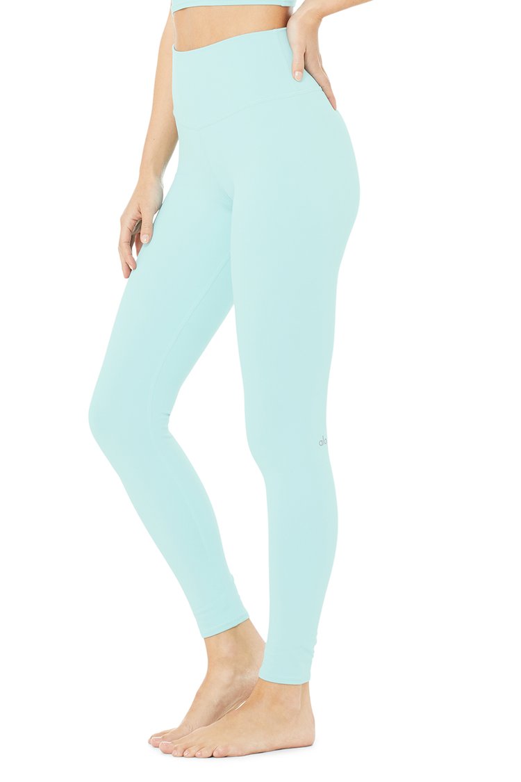 Shop Alo Yoga Activewear In The UK WEDOYOGA